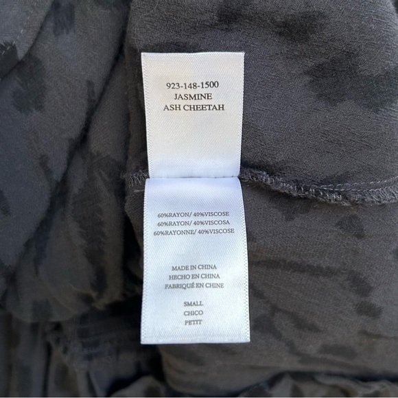 Rails Jasmine Long Sleeve Mini Dress Ash Gray Cheetah Leopard Print Smocked S - Picture 14 of 15